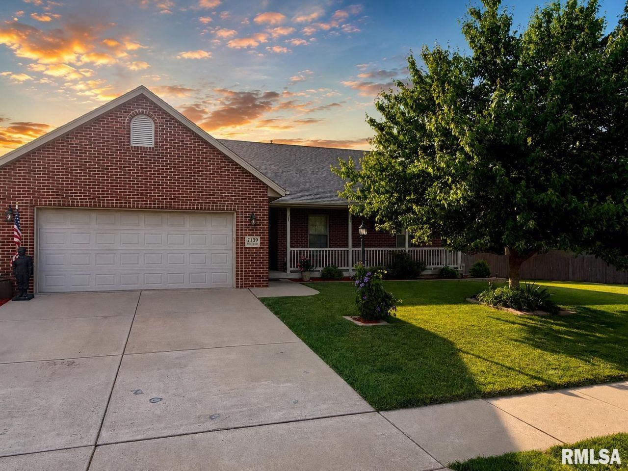 1139 Willow Lake Drive, Metamora, IL 61548 Main Photo