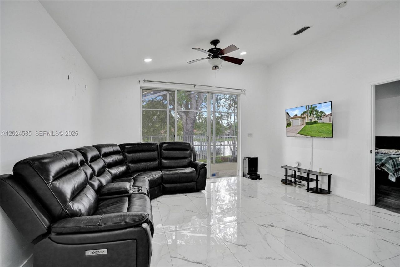 4108 Sapphire Ter , Weston, FL 33331 Photo