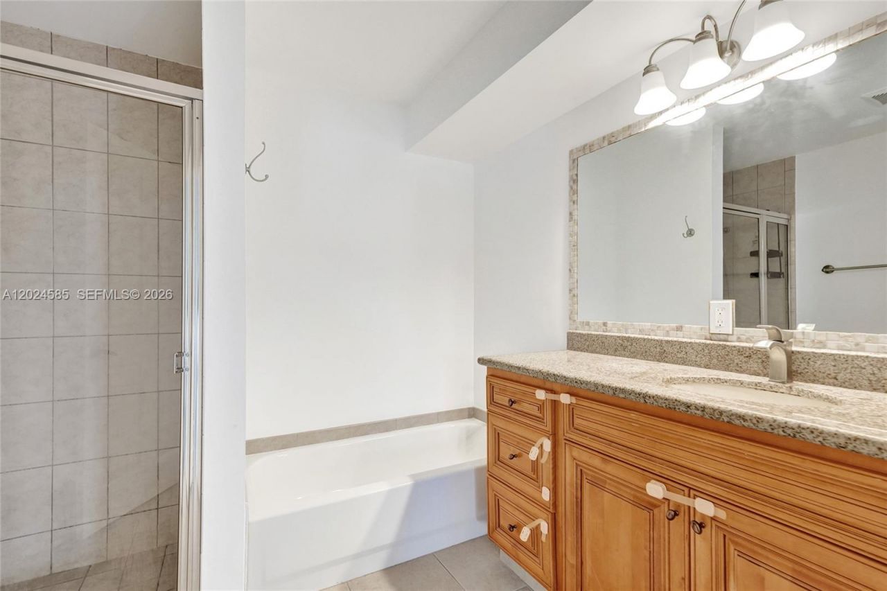 4108 Sapphire Ter , Weston, FL 33331 Photo