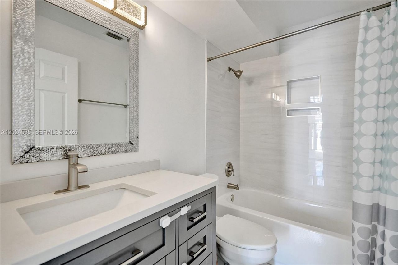 4108 Sapphire Ter , Weston, FL 33331 Photo
