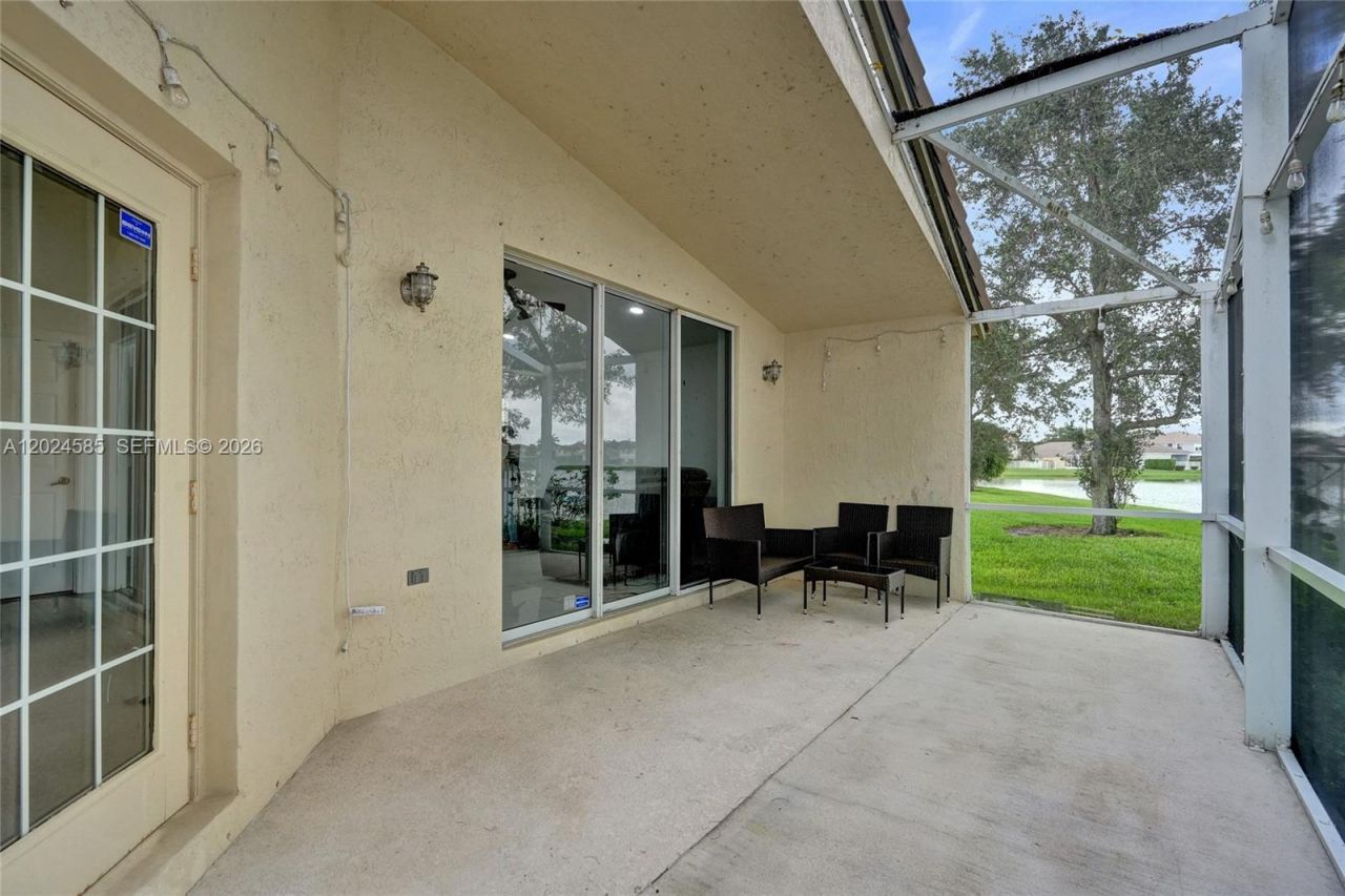 4108 Sapphire Ter , Weston, FL 33331 Photo