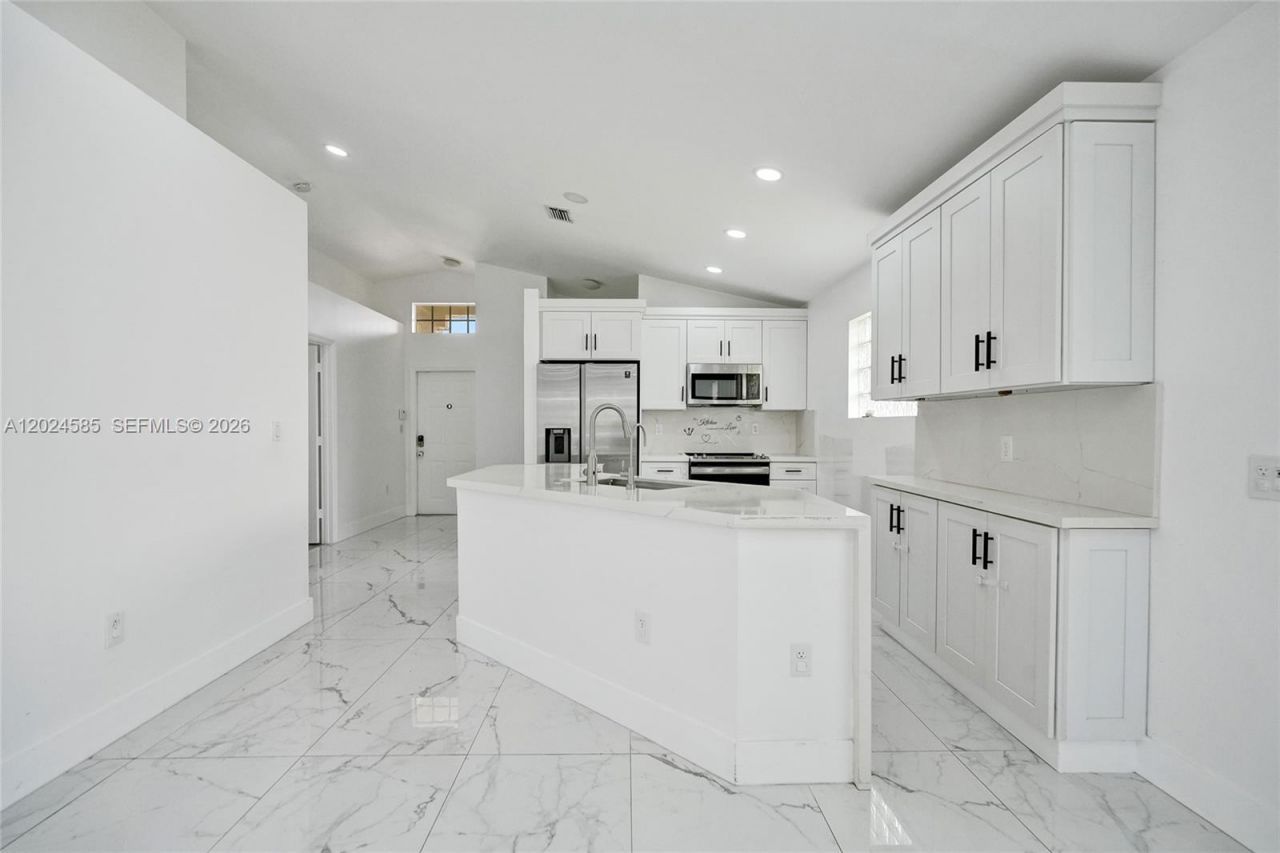 4108 Sapphire Ter , Weston, FL 33331 Photo