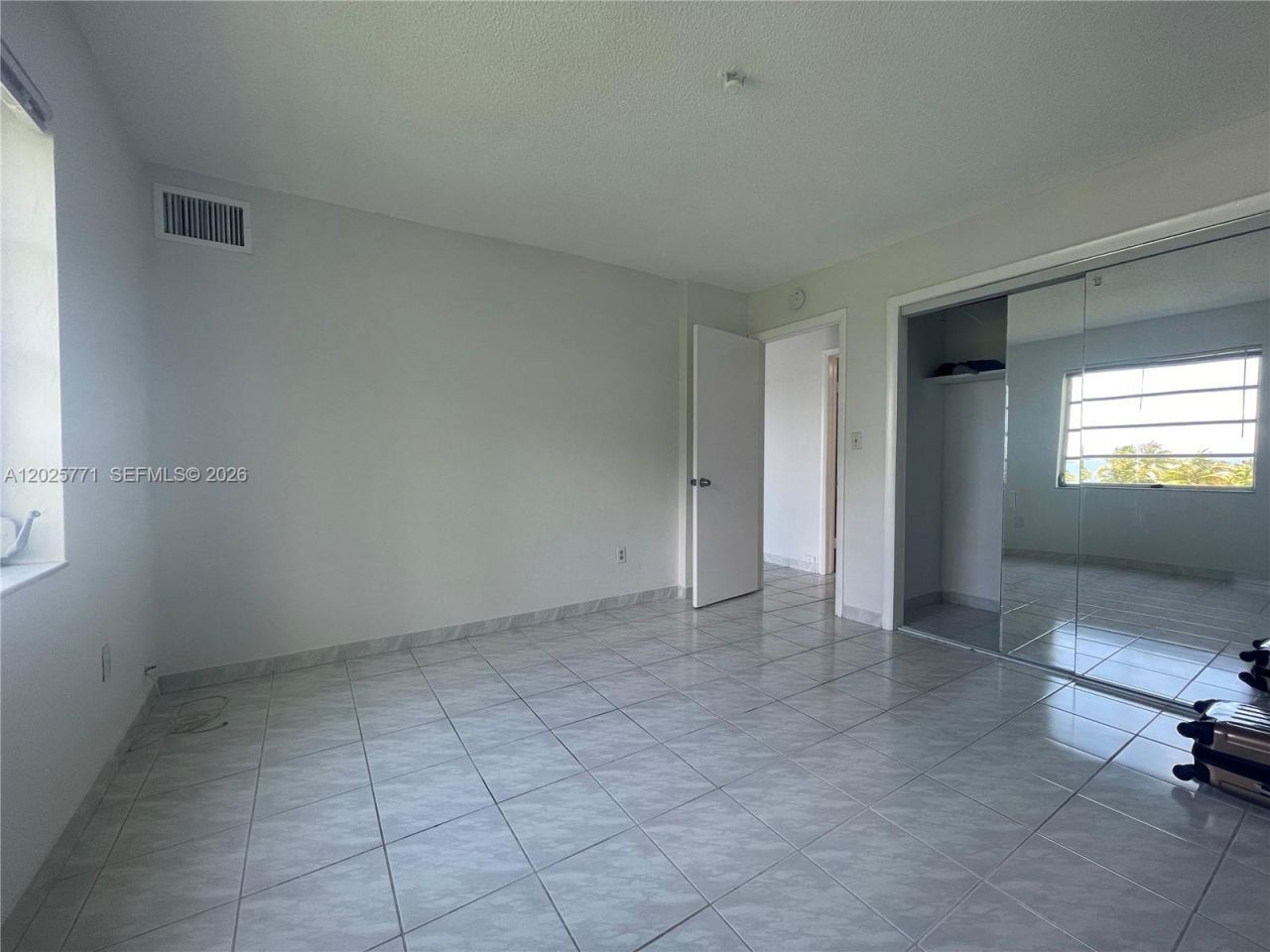 2201 Brickell Ave , Unit 73, Miami, FL 33129 Photo
