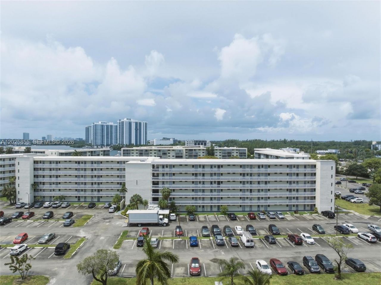 2855 Leonard Dr , Unit H106, Aventura, FL 33160 Photo