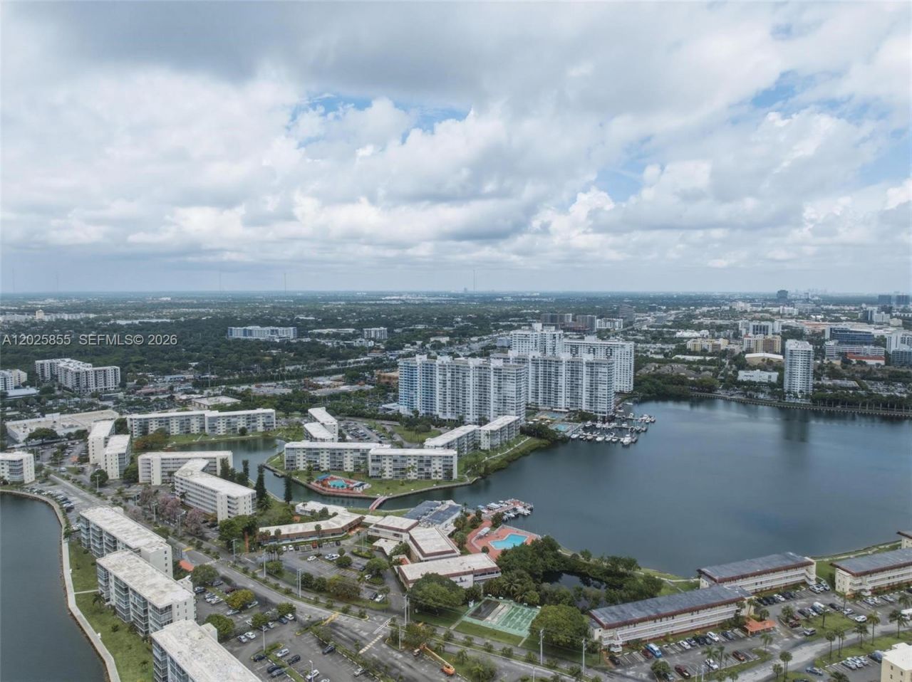2855 Leonard Dr , Unit H106, Aventura, FL 33160 Photo
