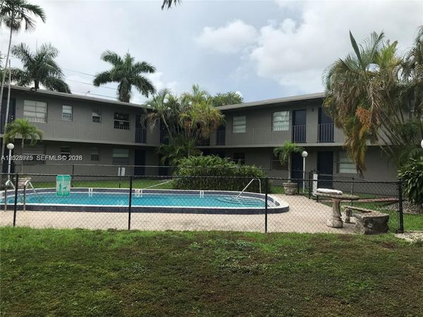 3901 SW 112th Ave , Unit 14, Miami, FL 33165