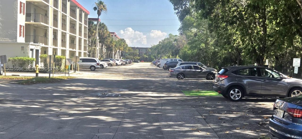 2999 NW 48th Ave , Unit 246, Lauderdale Lakes, FL 33313 Photo