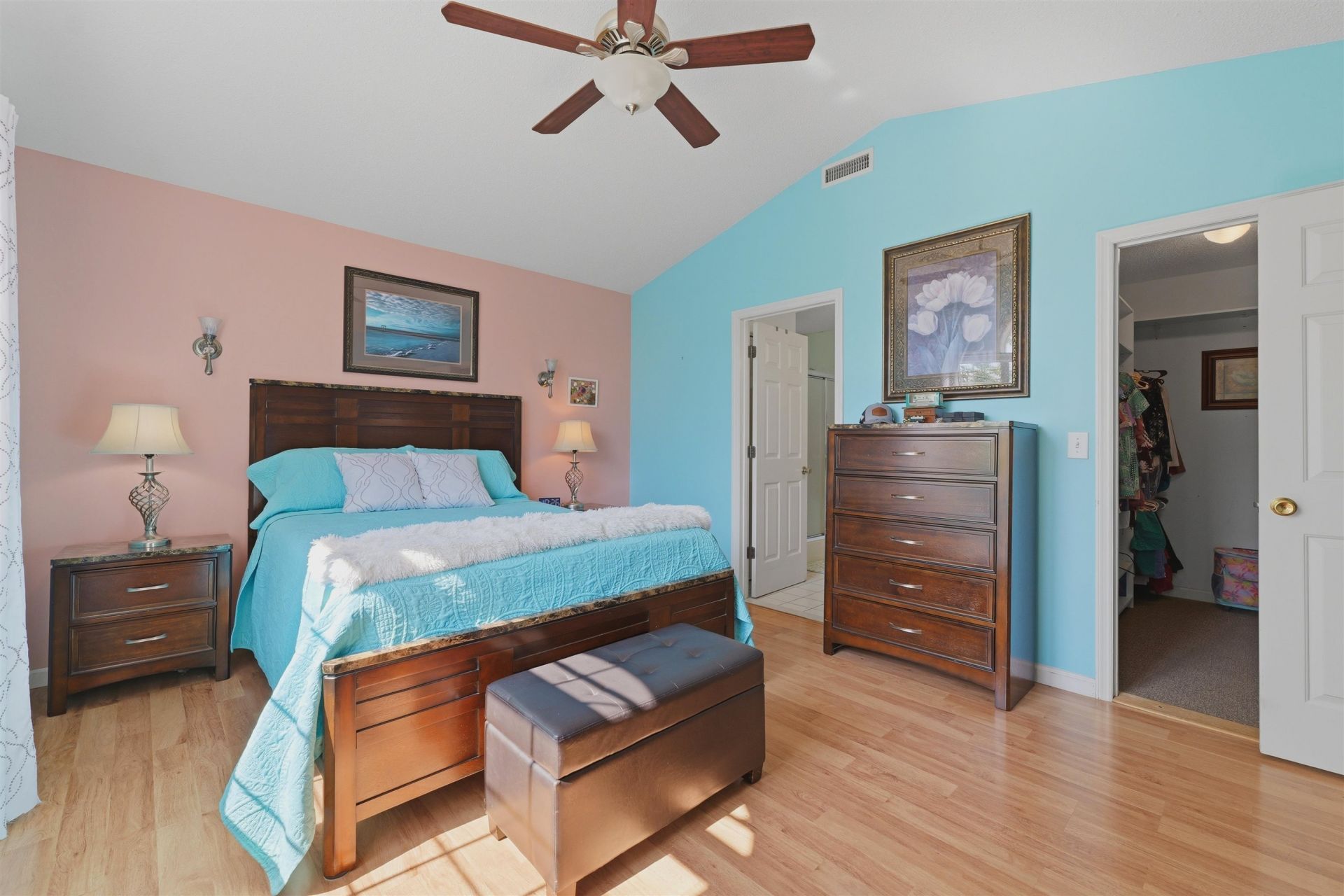 1305 Walton Heath Dr.  Photo 21