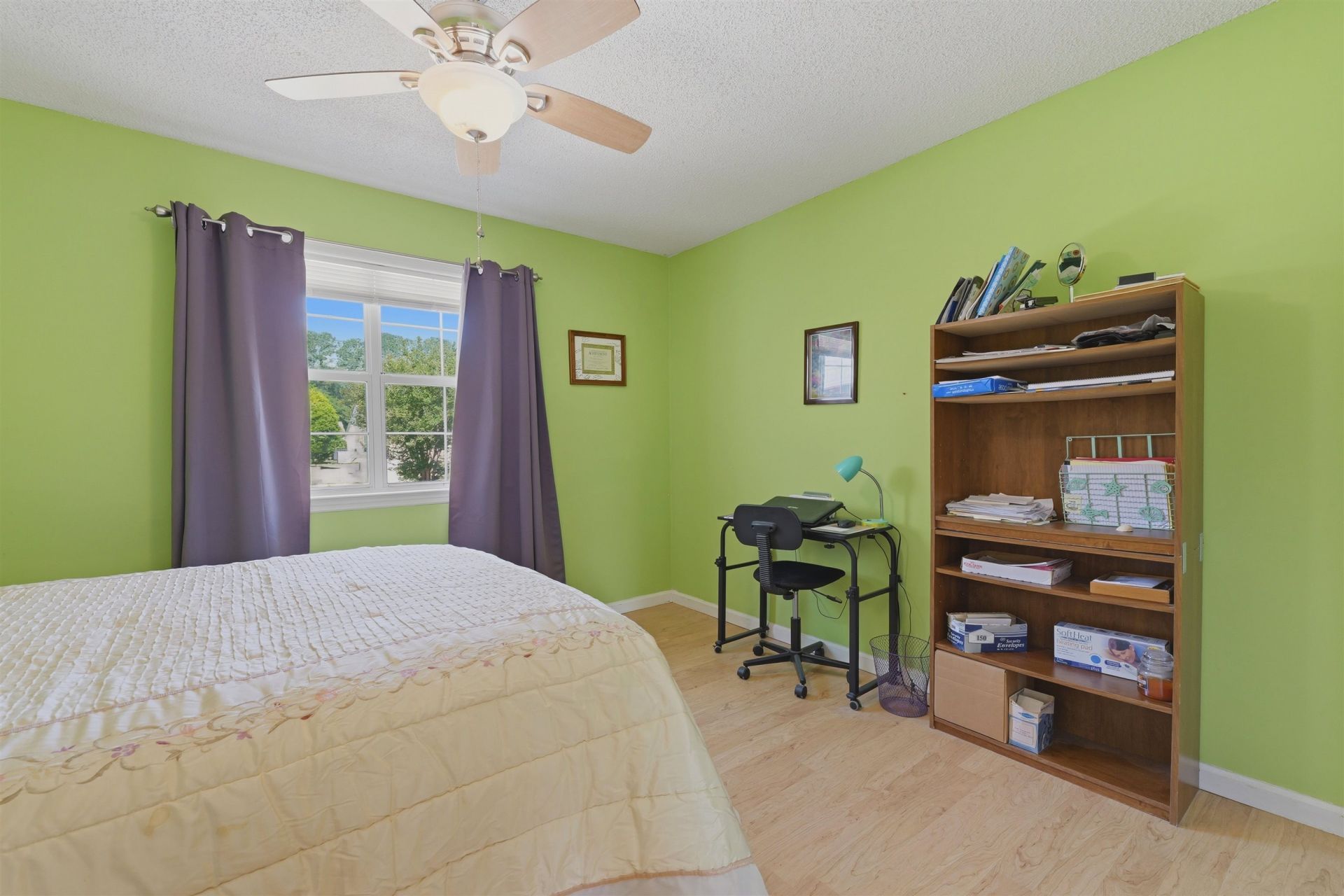 1305 Walton Heath Dr.  Photo 26