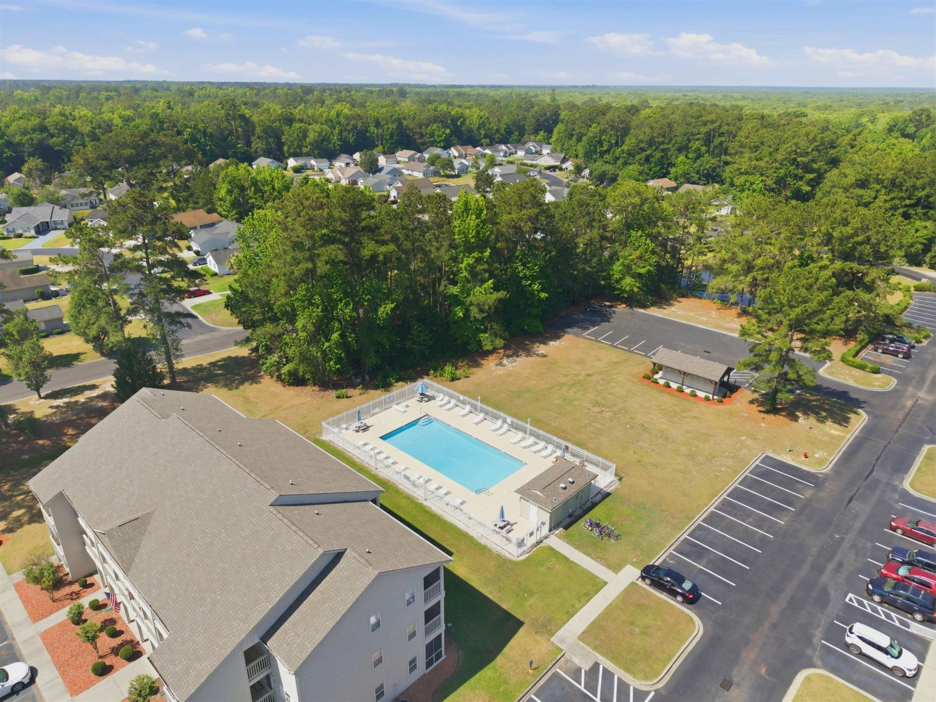 1305 Walton Heath Dr.  Photo 41