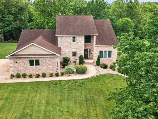 9833 S Tailwater Drive, Bloomington, IN 47401