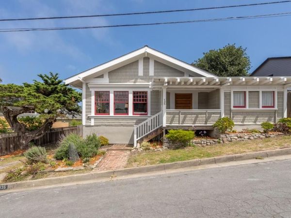 135 5th Street, Pacific Grove, CA 93950