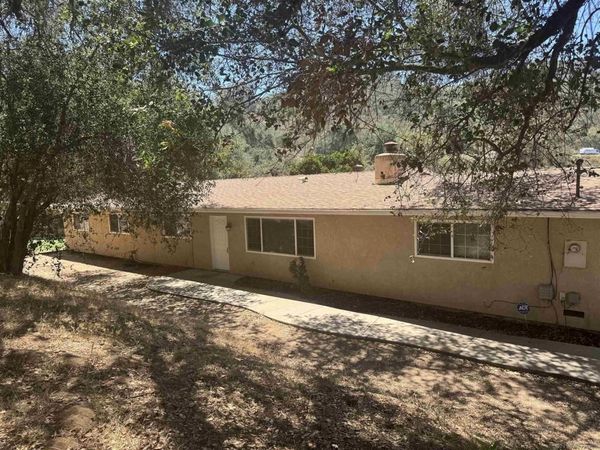 26942 Oakmont Rd, Valley Center, CA 92082