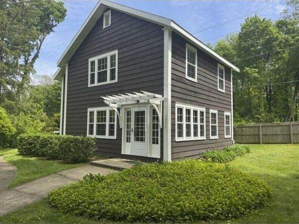 5953 Beechwood Drive, Coloma, MI 49038