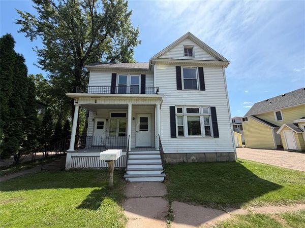 317 Summit Avenue, Unit 1-4, Eau Claire, WI 54701