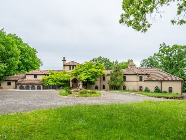 50 Rock Spring Rd, West Orange, NJ 07052