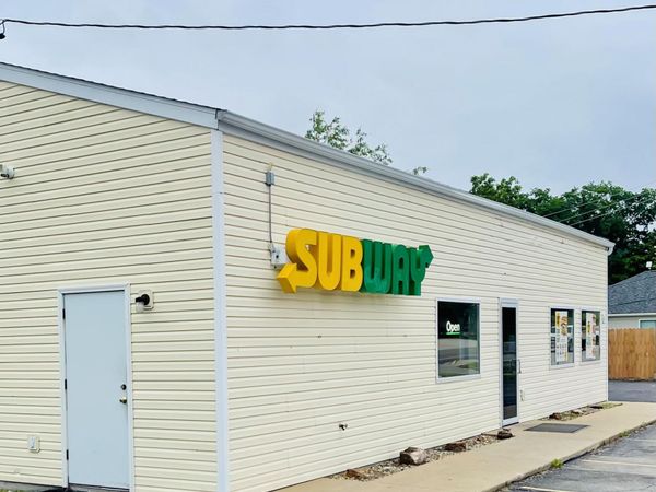 1025 E MAIN STREET, Linn, MO 65051