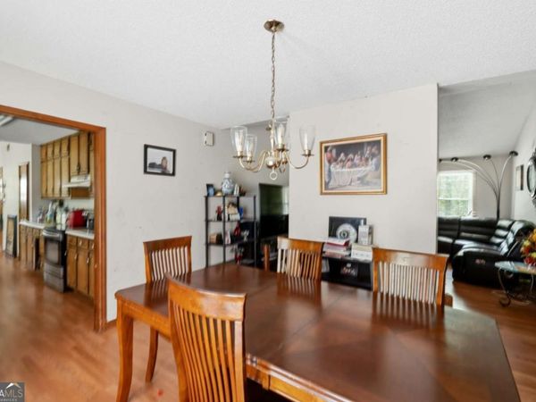 243 Lakeview Dr, Stockbridge, GA 30281