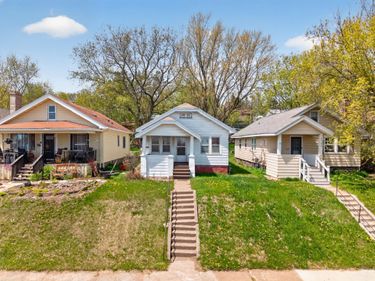 2711 W 9th Street, Duluth, MN 55806