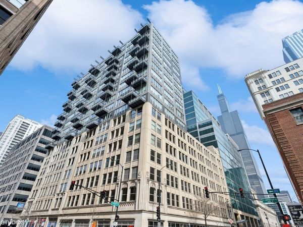 565 W Quincy Street , Unit 1417, Chicago, IL 60661
