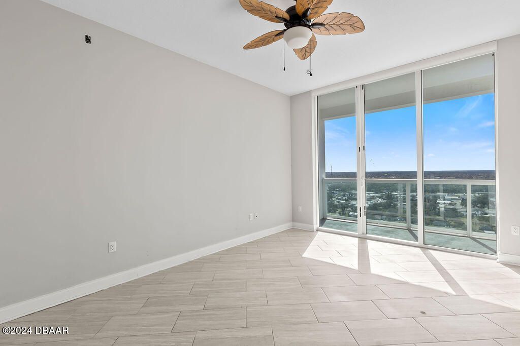 241 Riverside Drive, Unit 2610, Daytona Beach, FL 32117 Photo