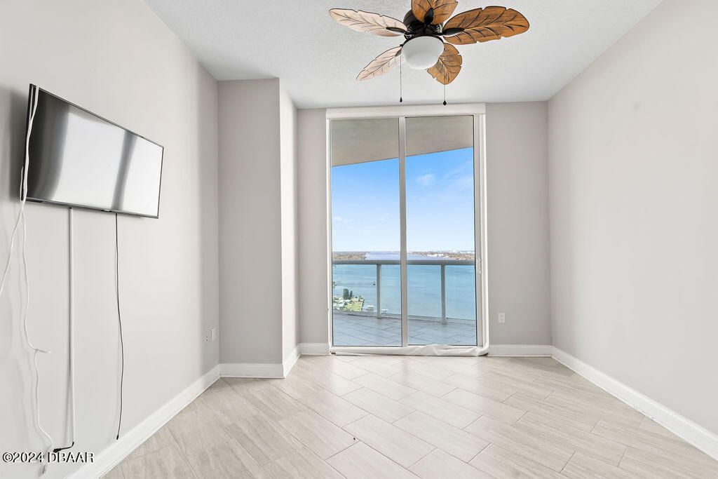 241 Riverside Drive, Unit 2610, Daytona Beach, FL 32117 Photo