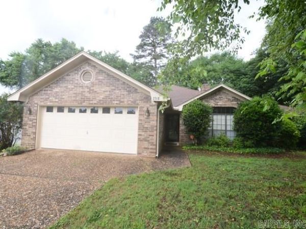 2318 Forest Creek Drive, Little Rock, AR 72211