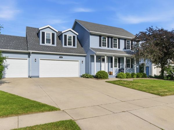 1009 Virgin Lake Drive, Stoughton, WI 53589
