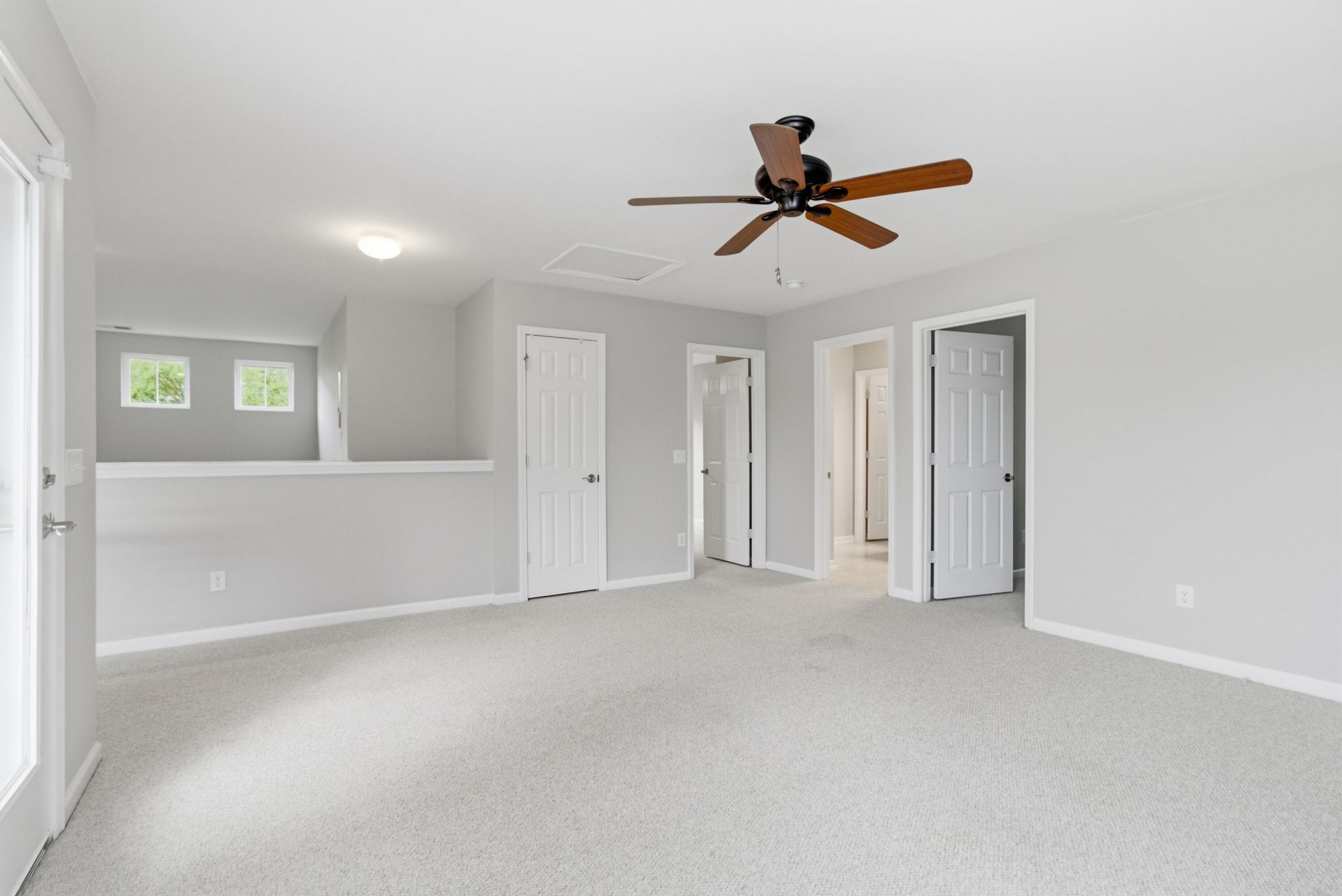 222 Cameron Street Photo 33
