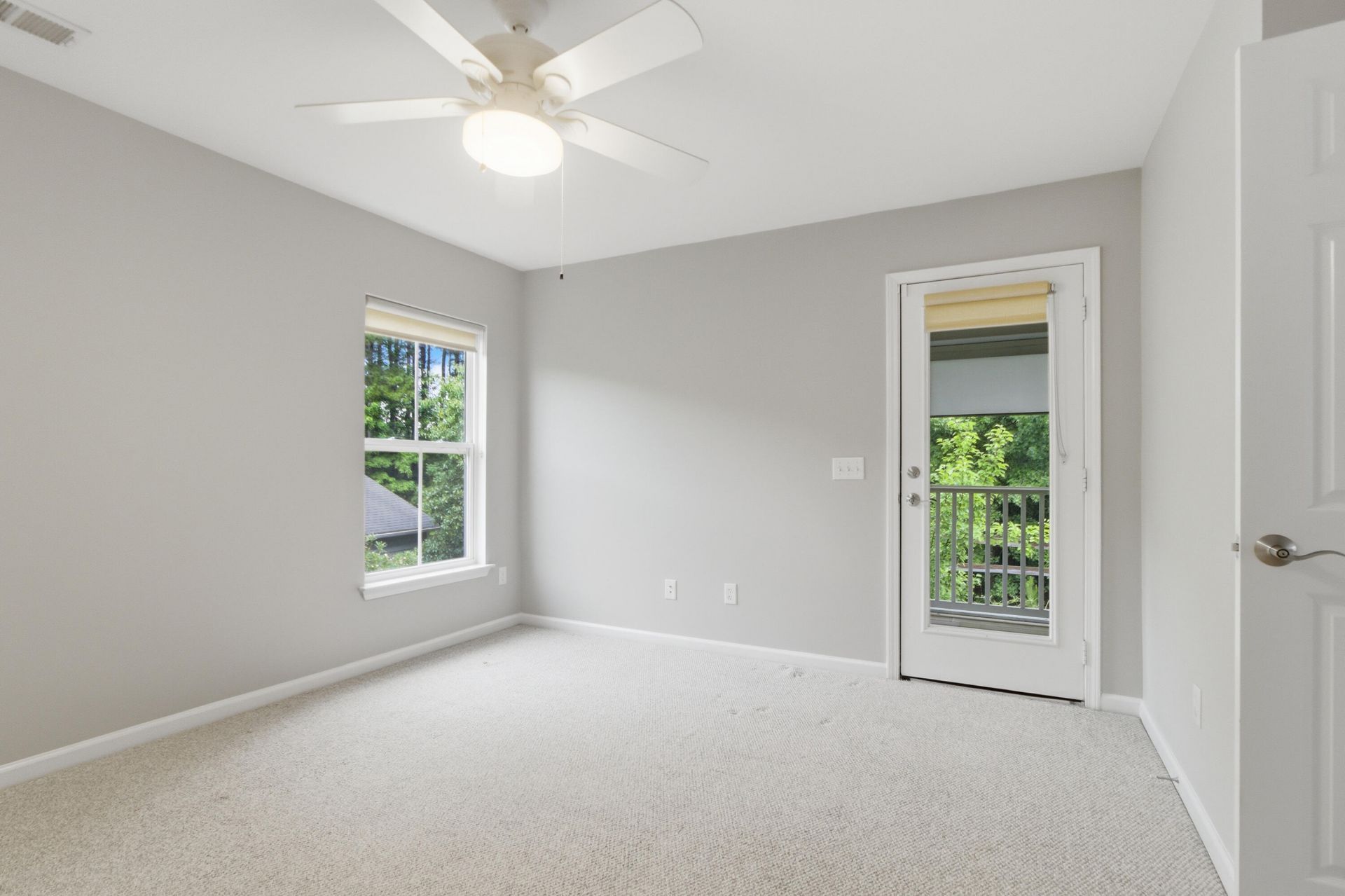 222 Cameron Street Photo 39