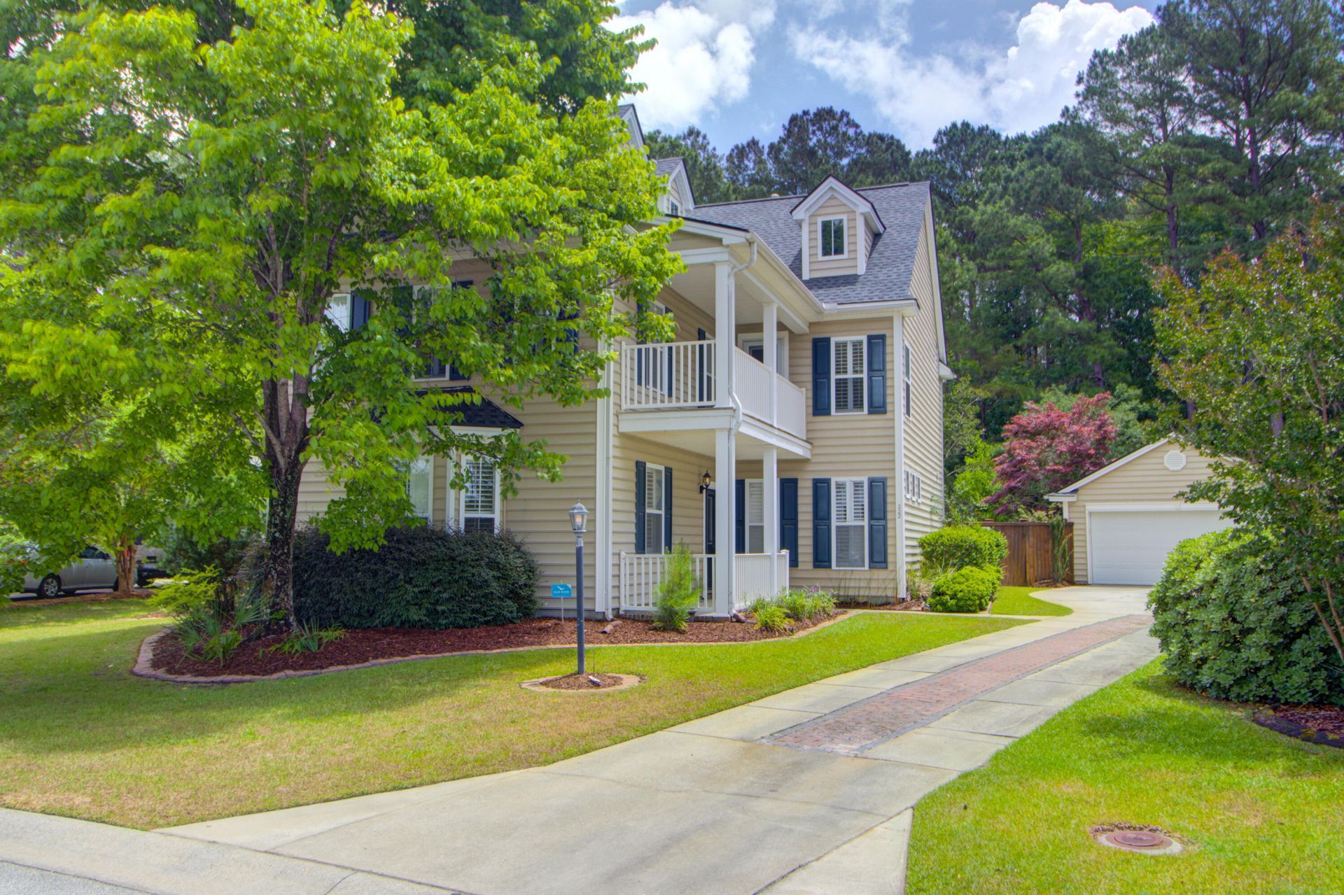 222 Cameron Street Photo 44