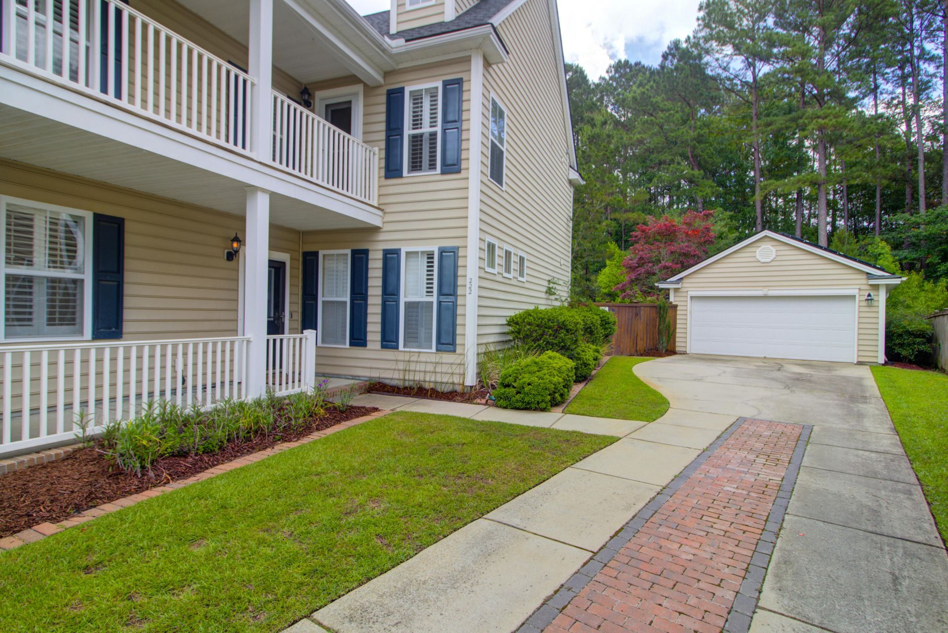 222 Cameron Street Photo 45