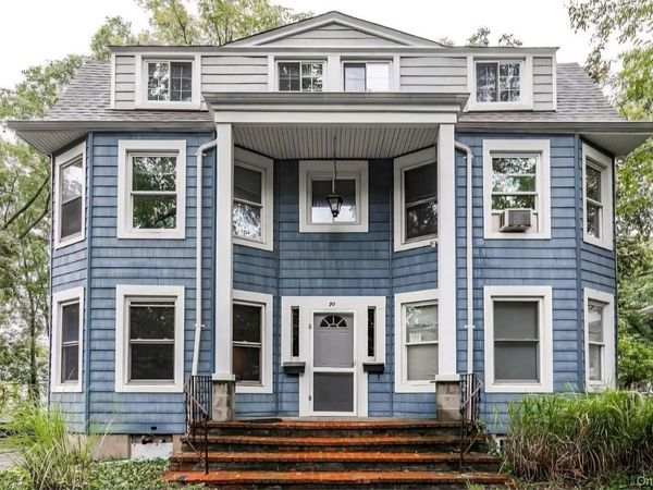 90 Nassau Road , Huntington, NY 11743