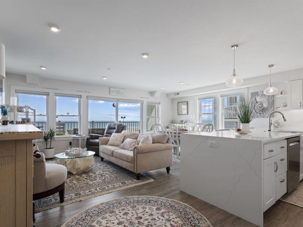 377 Ocean Boulevard, Unit 3, Hampton, NH 03842
