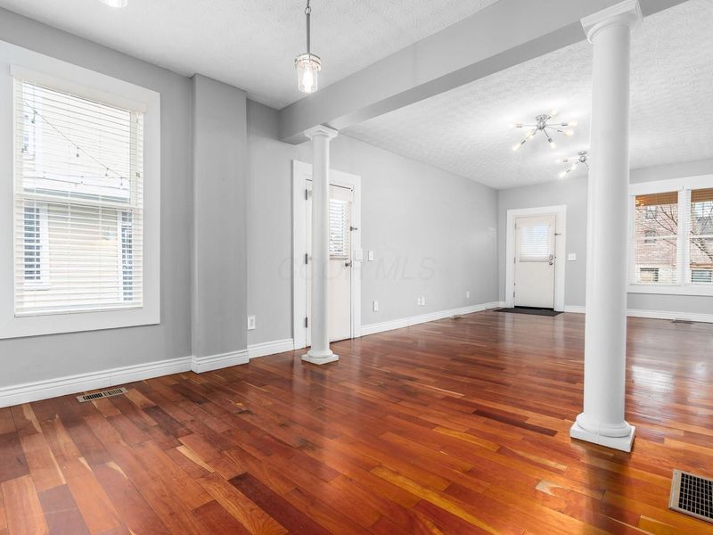 288 E 4th Avenue , Columbus, OH 43201 Photo 11