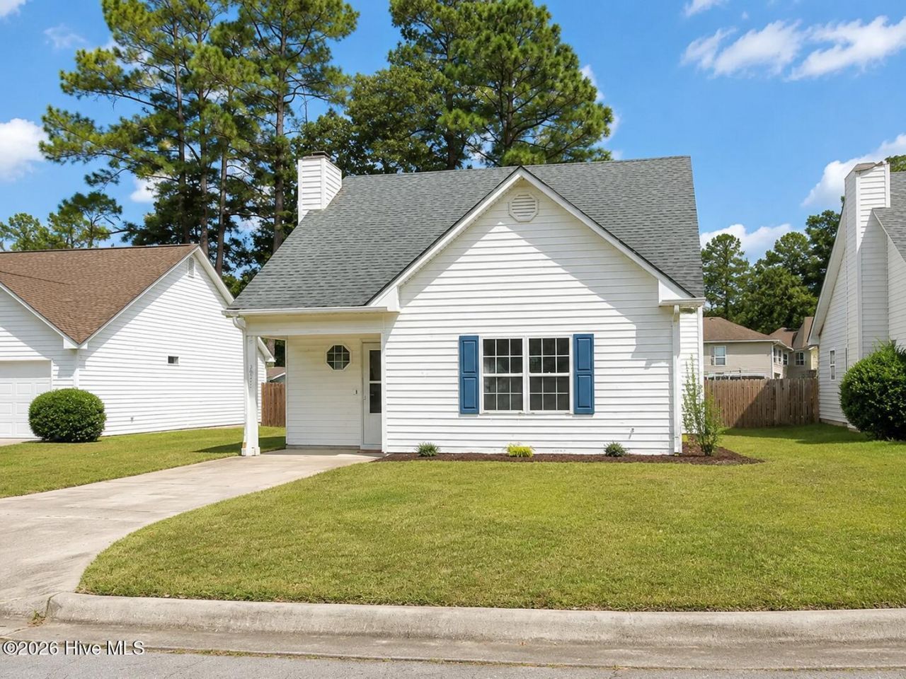 3571 Red Oak Drive, New Bern, NC 28562 Main Photo