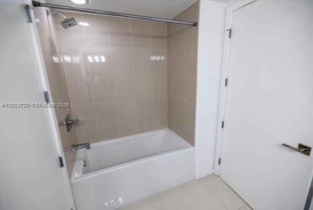 5252 NW 85th Ave, Unit 601, Doral, FL 33166 Photo