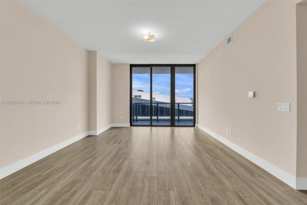 2960 NE 207th St , Unit 1108, Aventura, FL 33180 Photo