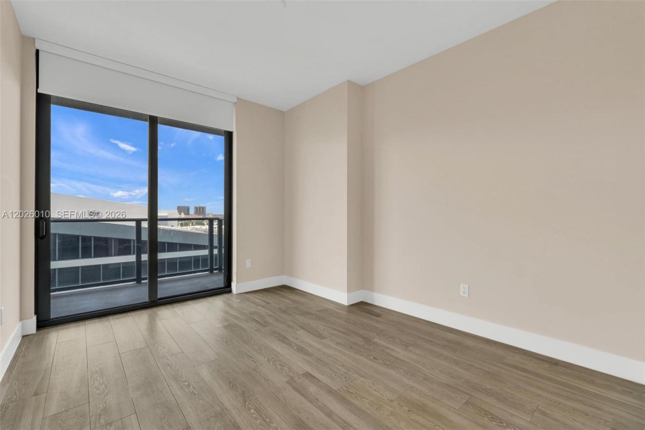2960 NE 207th St , Unit 1108, Aventura, FL 33180 Photo