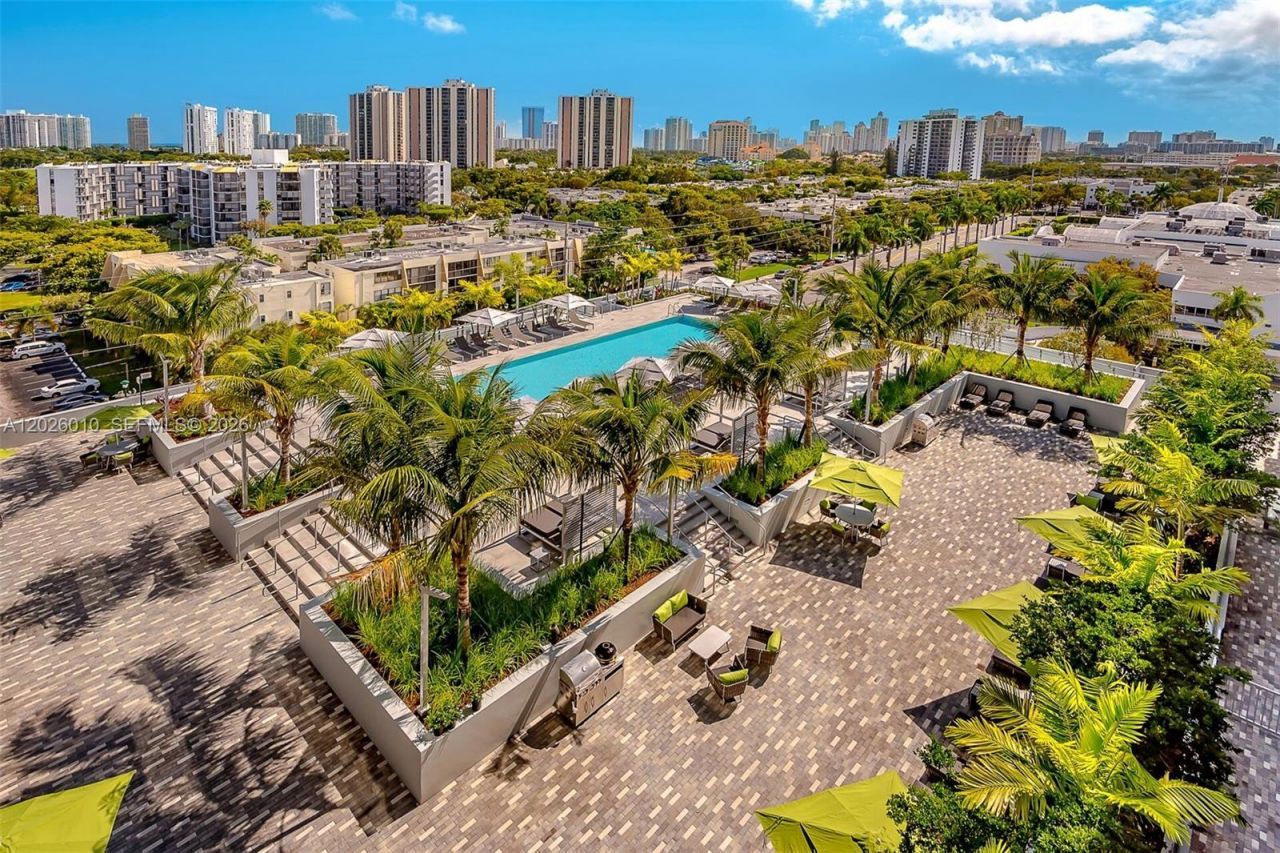 2960 NE 207th St , Unit 1108, Aventura, FL 33180 Photo