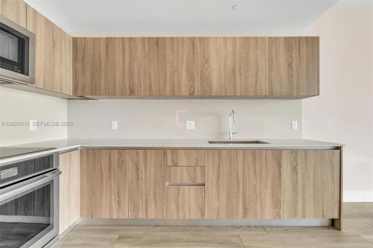2960 NE 207th St , Unit 1108, Aventura, FL 33180 Photo