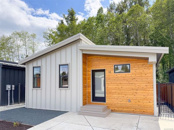 3025 Royston Rd, Unit #32, Cumberland, BC V0R 1S0