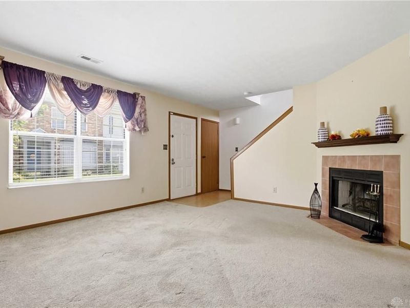 5701 Leyden Lane, Huber Heights, OH 45424 Photo 5