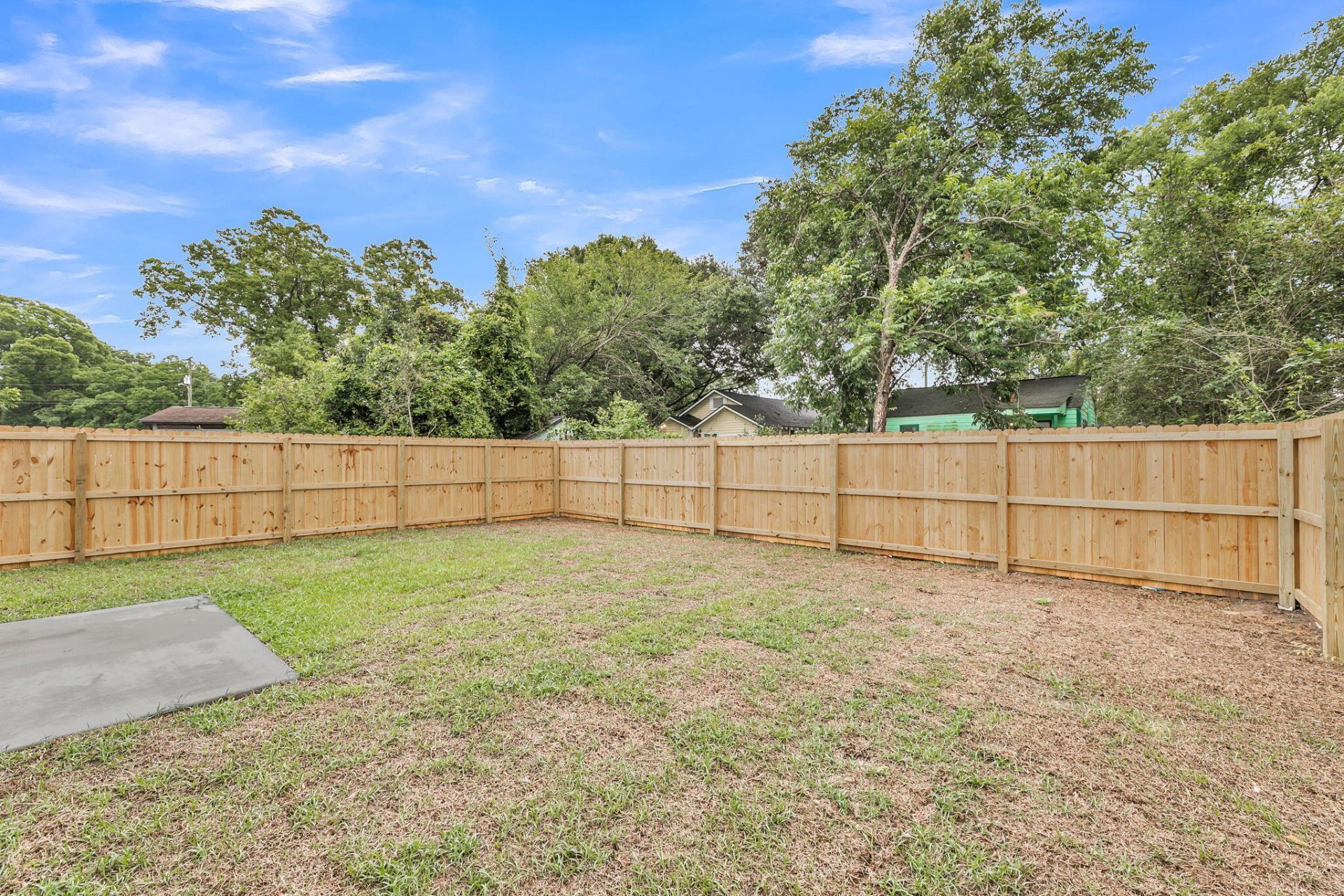 2025 Riverview Avenue Photo 21