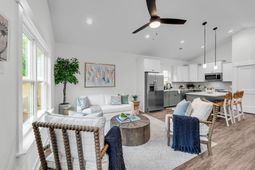 2025 Riverview Avenue photo 4