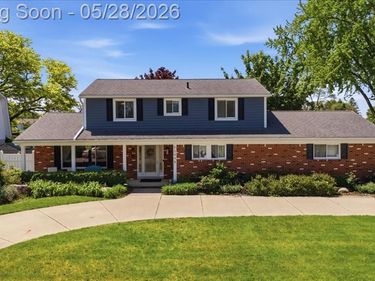 52448 Belle Arbor, Shelby Twp, MI 48316