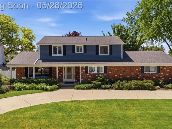 52448 Belle Arbor, Shelby Twp, MI 48316