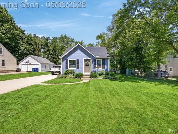 3570 Brookdale Lane, Waterford Twp, MI 48328