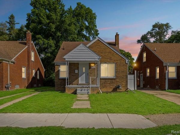 11729 Sanford Street, Detroit, MI 48205