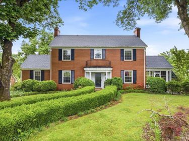 305 Myrtle Lane, Altavista, VA 24517